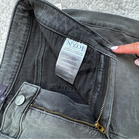 NYDJ High Rise Slim Bootcut Slim Bootcut Ankle Jeans. Gray Stretchy Zip Fly. 10 - Picture 7 of 12